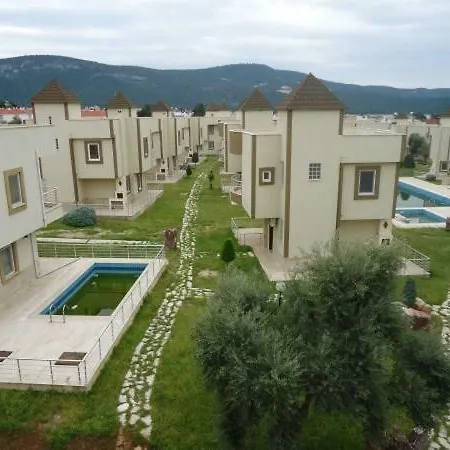Kamp Ντιντίμ